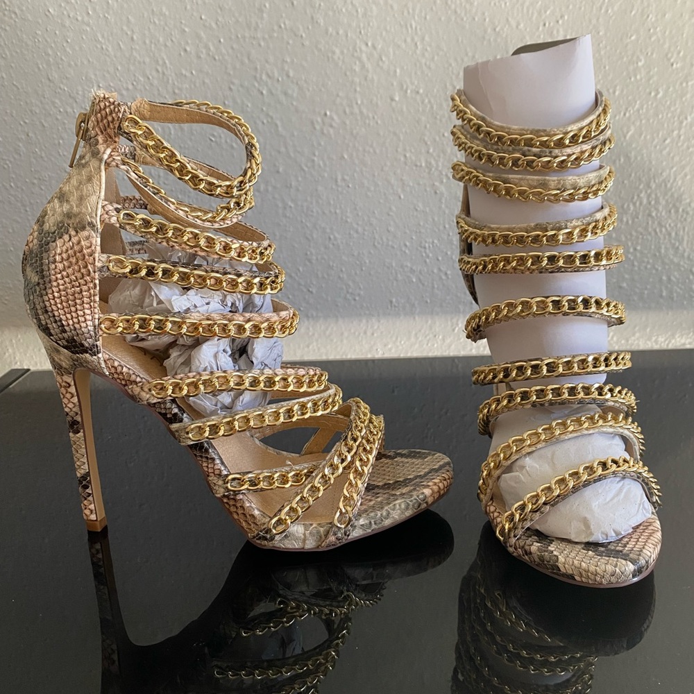 Snakeskin with gold chain high heels